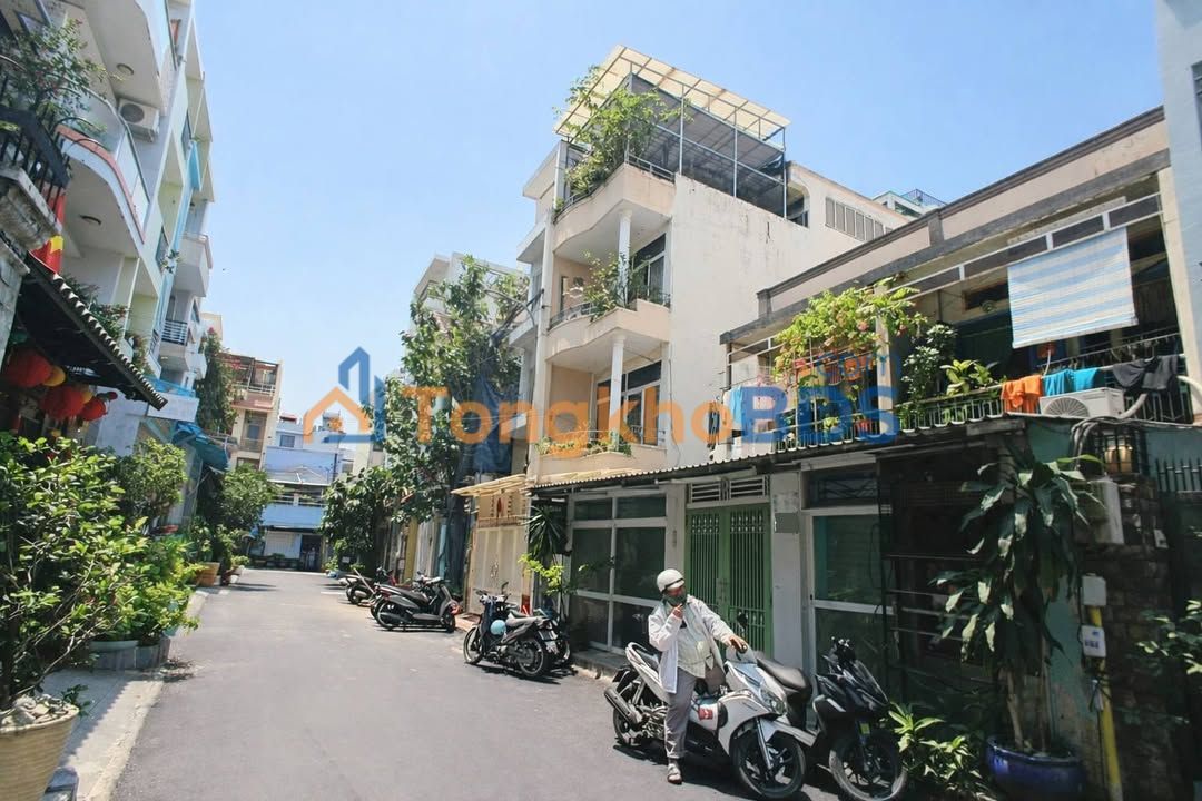 Nhà Góc 131m² Quận 10 - 36 Tỷ - Xe Hơi Vào Nhà - 30 Phòng CHDV