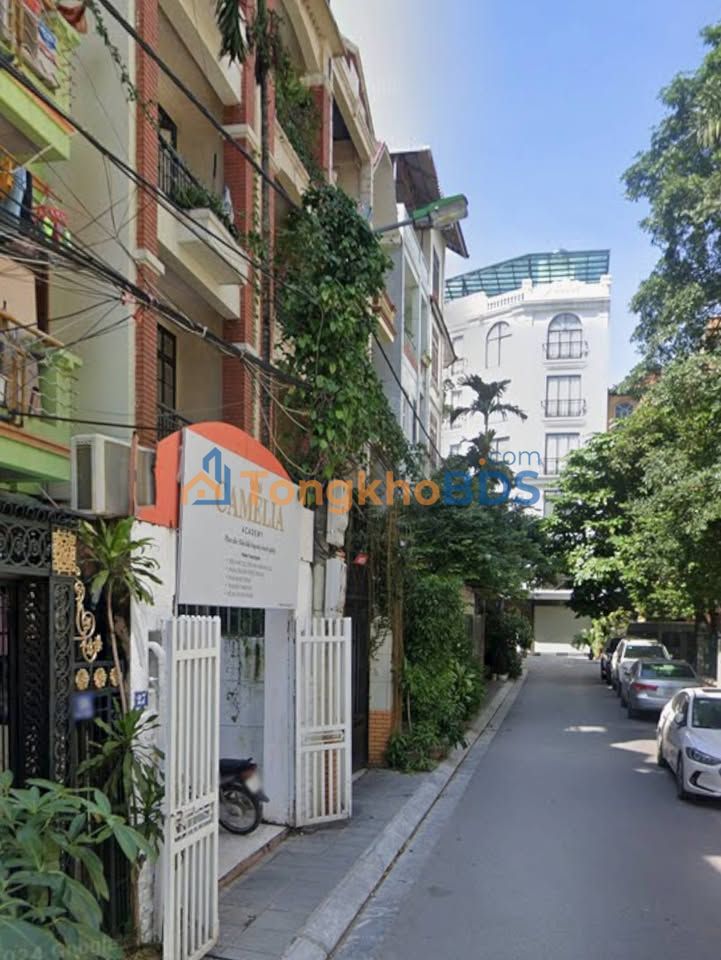 Nhà Cầu Giấy 82m² giá thỏa thuận - Sẵn sàng ở ngay