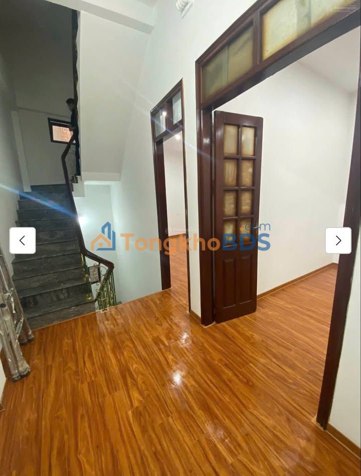 Nhà nguyên căn Cầu Giấy 60m² giá 30 triệu - Ô tô vào tận nhà