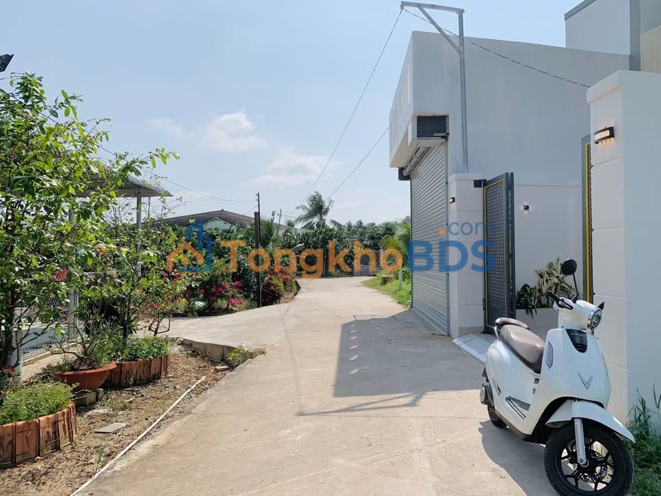 Nhà Mới Xây Long Hoà A, Mỹ Tho - 3PN, Sổ Hồng, Giá 2.25 Tỷ