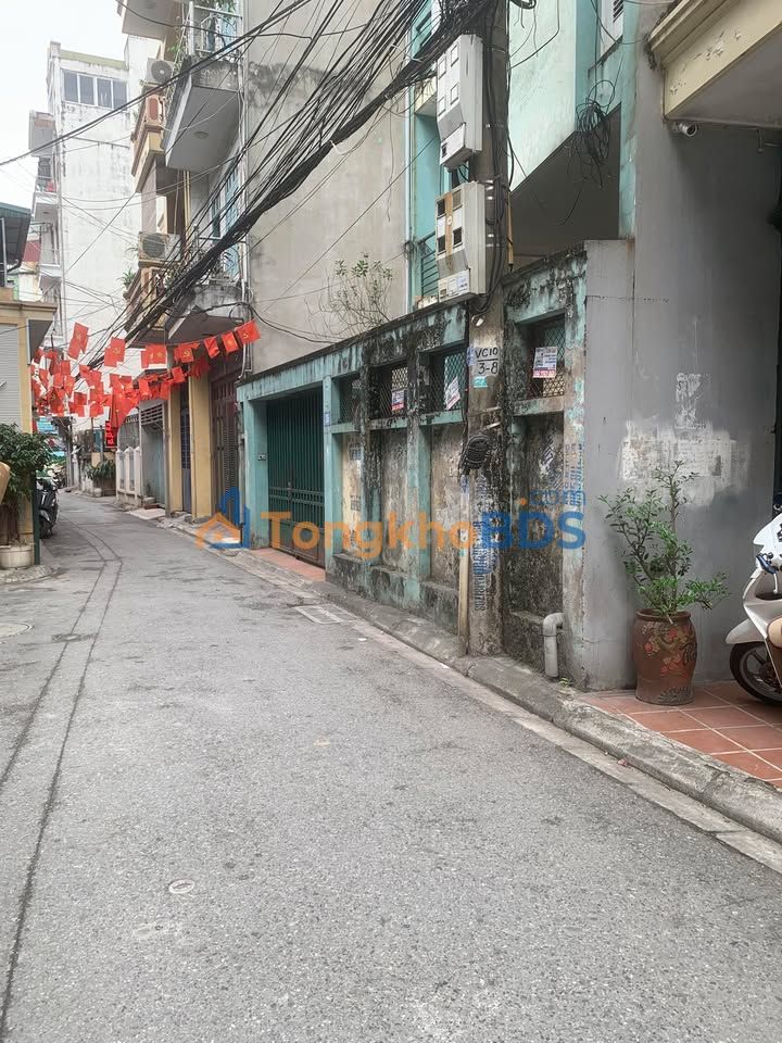 Nhà 5 Tầng Thang Máy - Ngõ 162 Nguyễn Văn Cừ, Long Biên - 52.6m²