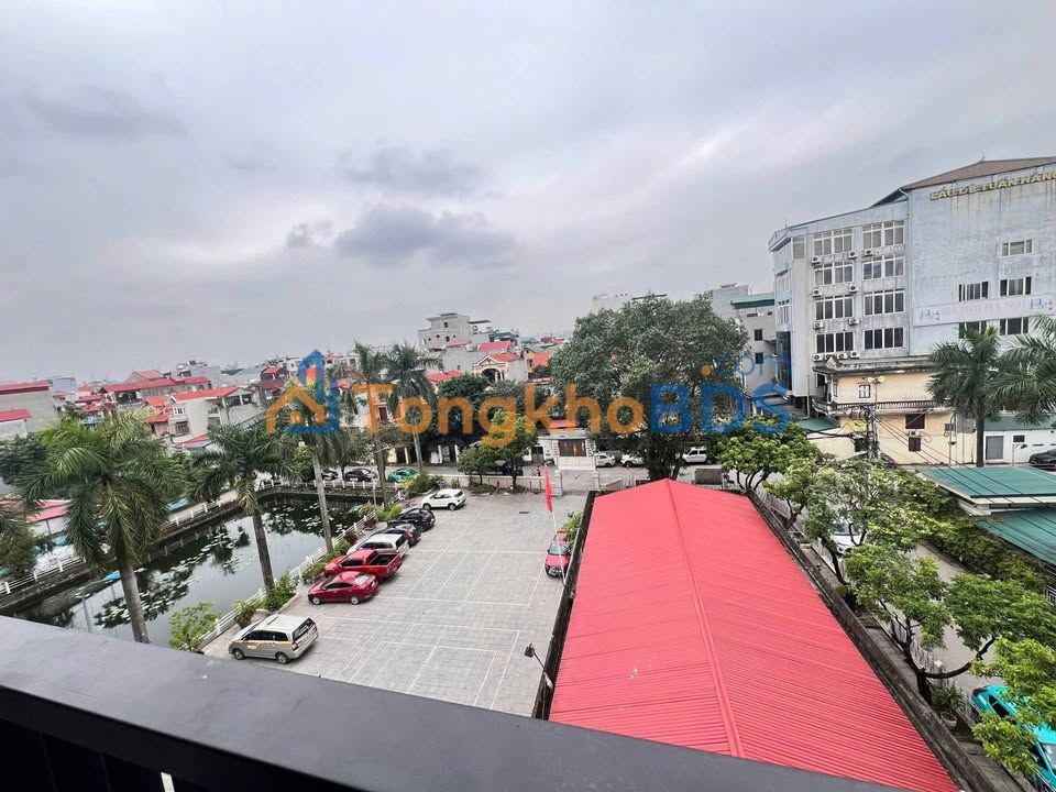 Nhà Nguyễn Lam Long Biên 42m2 - Full nội thất, ô tô tránh