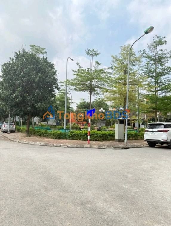 Nhà tái định cư Việt Hưng Long Biên 90m² giá 20 tỷ - Chính chủ bán