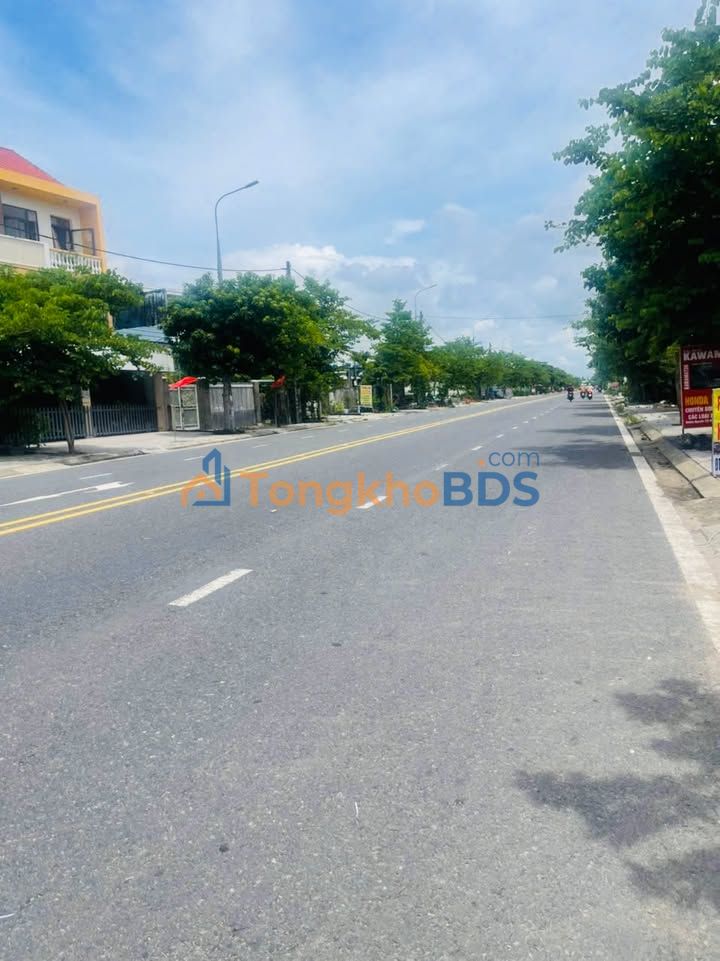 Nhà mặt tiền Nguyễn Tất Thành 100m² 4 tỷ - Mặt tiền kinh doanh