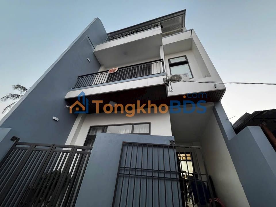 Nhà riêng Thuỷ Vân 90m² 2,4x Tỷ - Chính chủ bán