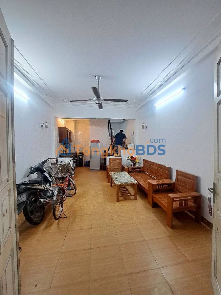 Nhà 32m² Vĩnh Hưng 4 Tầng, Ngõ Thông - Giá Nhỉnh 8 Tỷ