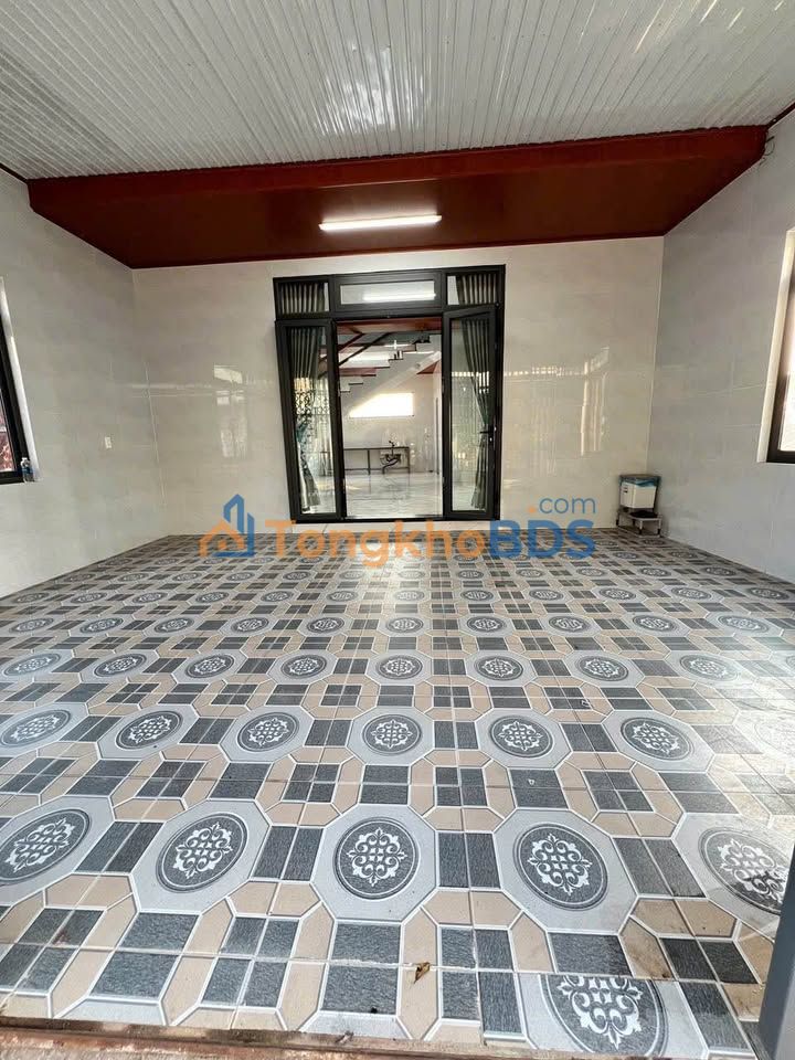 Nhà nguyên căn Ngô Thì Sỹ Đà Lạt 160m² 8 triệu - Ô tô vào tận nhà