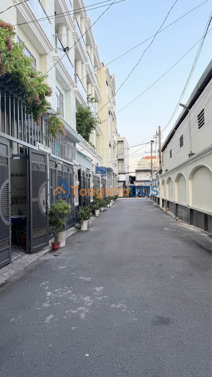 Nhà Nguyễn Phúc Chu Tân Bình 62m² 8 tỷ - Ô tô vào tận nhà