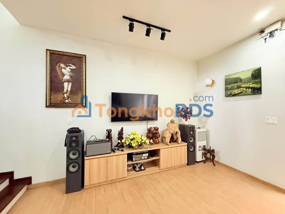 Nhà mặt tiền Bùi Thị Xuân 136m² 7 tỷ - Kinh doanh đỉnh