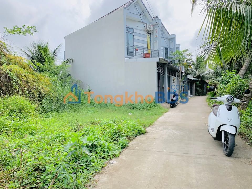 Bán Nền Đất Hướng Tây 90m² Tại Chợ Gạo, Tiền Giang - Giá 650 Triệu