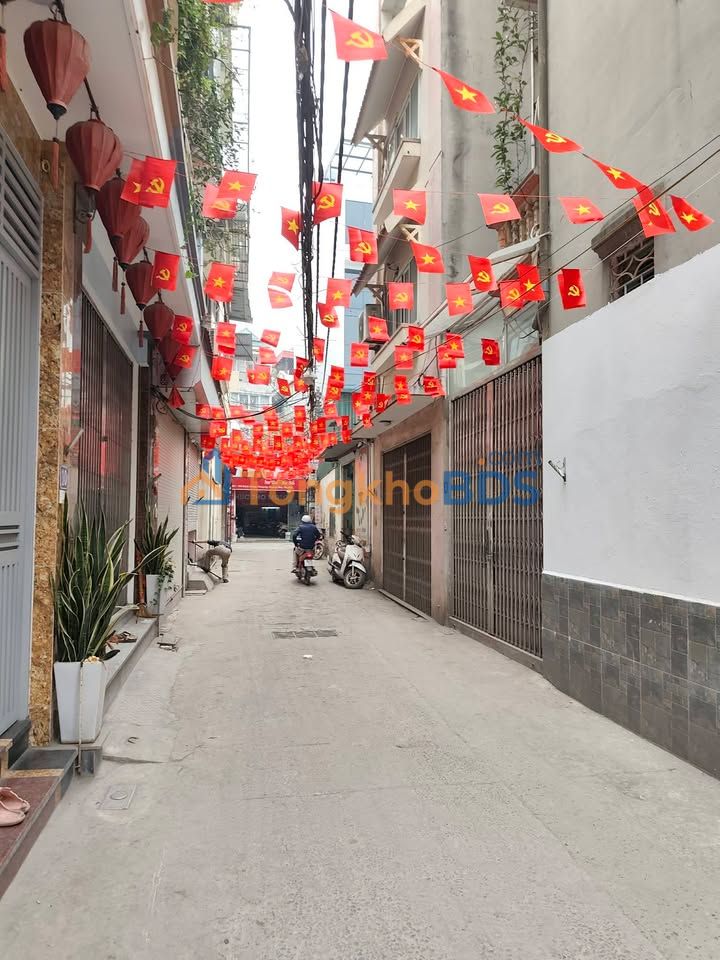 Nhà ngõ 265 Lương Thế Vinh 50m² 12 triệu - Sẵn sàng ở ngay