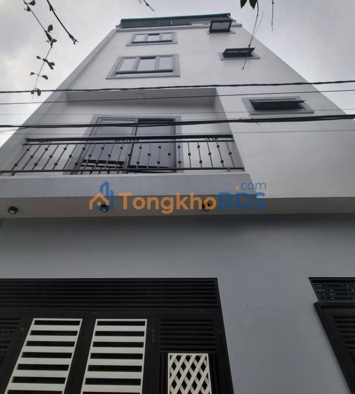 Nhà 40m² Minh Khai, Bắc Từ Liêm - Ô tô đỗ cửa, 6.x tỷ