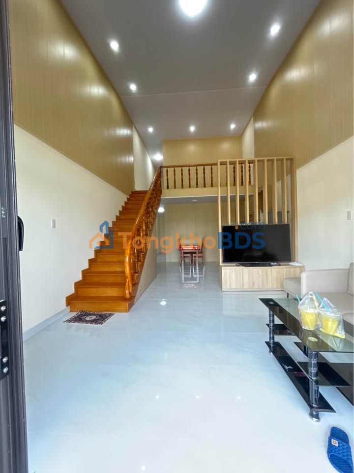 Nhà P4 Triệu Việt Vương Q10 67m² 2,5 tỷ - Chính chủ sẵn ở