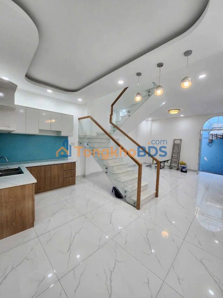 Nhà Hẻm Huỳnh Tấn Phát, Quận 7 - 5.3 Tỷ, Sổ Hồng Riêng