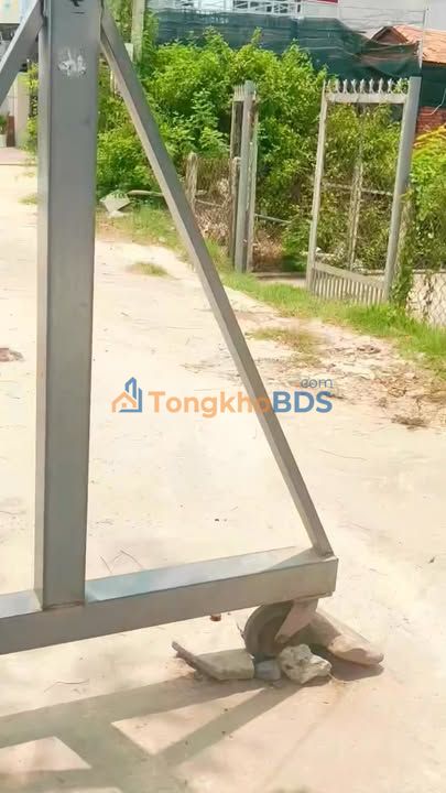 Nhà mặt tiền Long Hoa 175m² 569 triệu - Thích hợp KD