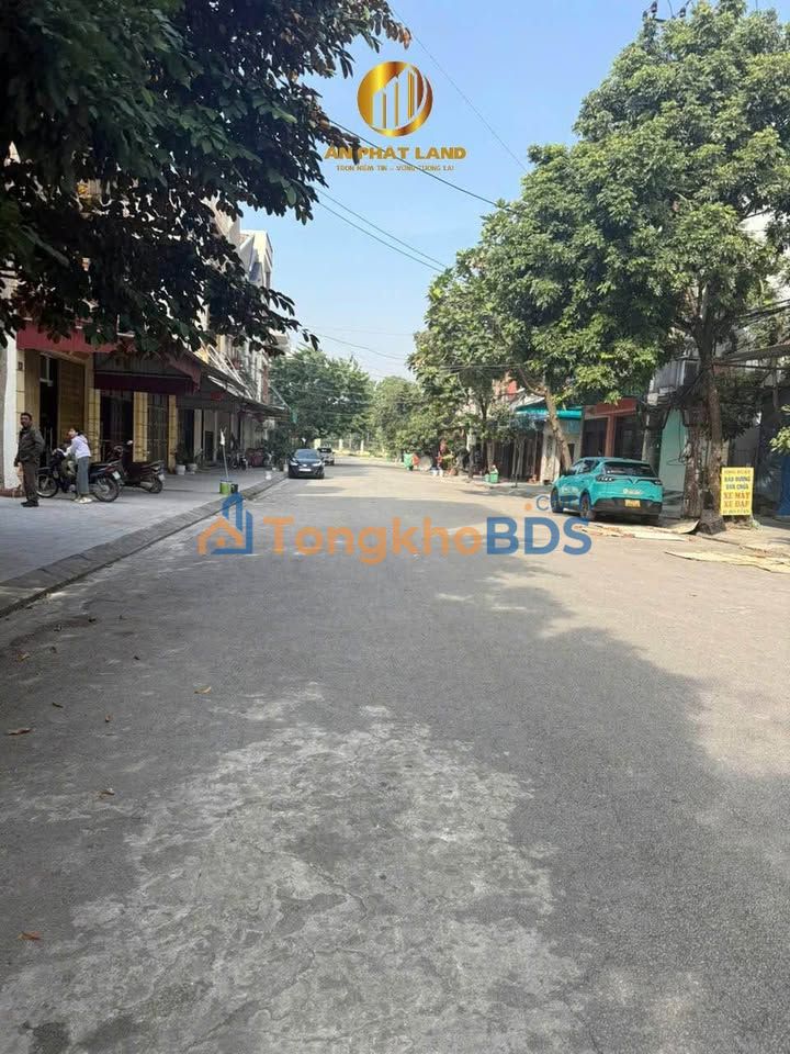 Đất Vàng Ninh Bình: 70m² Mặt Tiền 5m - Gần Chợ Nam Thành, Phố Bạch Đằng