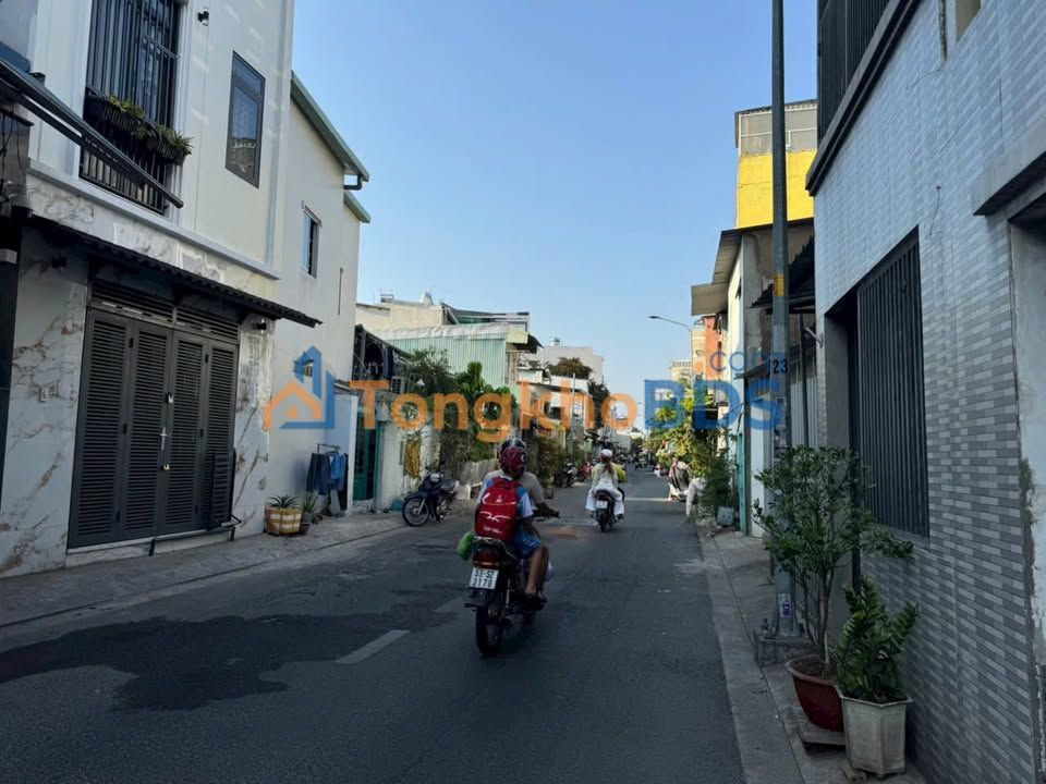 Nhà phố Diên Hồng Bình Thạnh 33m² giá 7.8 tỷ - Mặt tiền kinh doanh