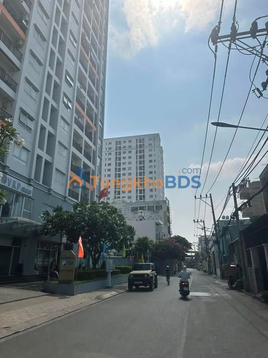Nhà Lũy Bán Bích Tân Phú 77m² - Xe Hơi Ngủ Trong Nhà, 8.5 Tỷ