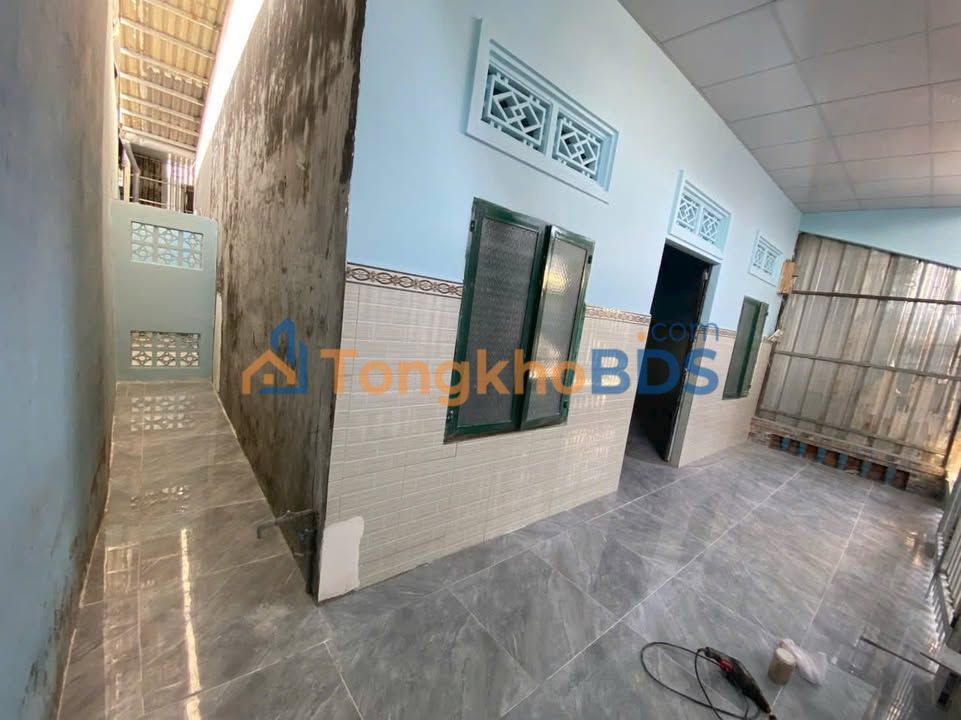 Nhà Tân Nhựt Bình Chánh 105m² 1.2 tỷ - Ô tô vào tận nhà