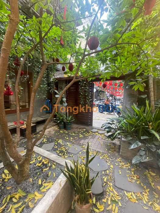 Căn hộ Thái Hà 42m2 sổ đỏ - Tầng thấp ô tô đỗ