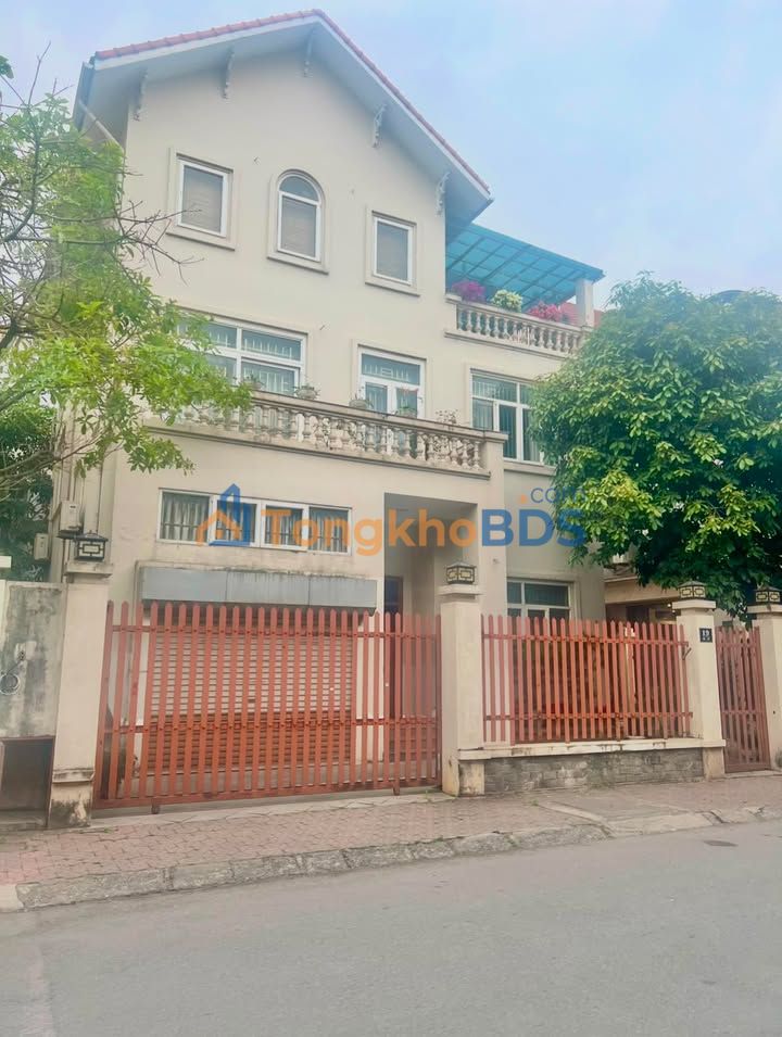 Cho thuê biệt thự 350m² Mỗ Lao, Hà Đông - Giá 30 Triệu/tháng