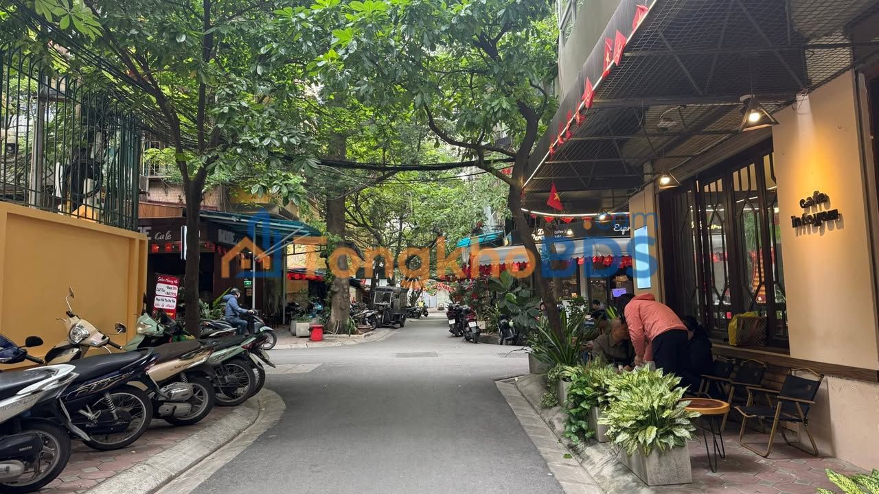 Nhà Nguyễn Chí Thanh Ba Đình 40m² 18.9 tỷ - Chính chủ bán