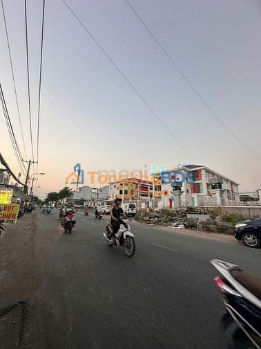 Căn hộ dịch vụ mặt tiền Đường 160 Thủ Đức 146m² - Đầu tư sinh lời