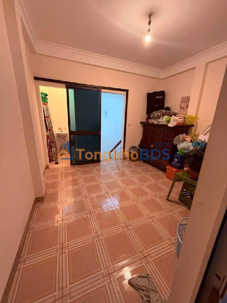 Nhà Lê Gia Định Hai Bà Trưng 40m² 10 tỷ - Ô tô vào tận nhà