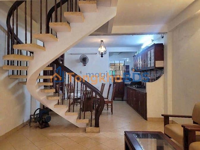 Nhà Nguyễn Đình Chiểu Q3 37m² 1,33 tỷ - Ô tô vào tận nhà