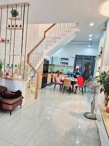 Nhà hẻm Trần Minh Quyền Q10 49.5m² 1.4T - Ô tô vào tận nhà