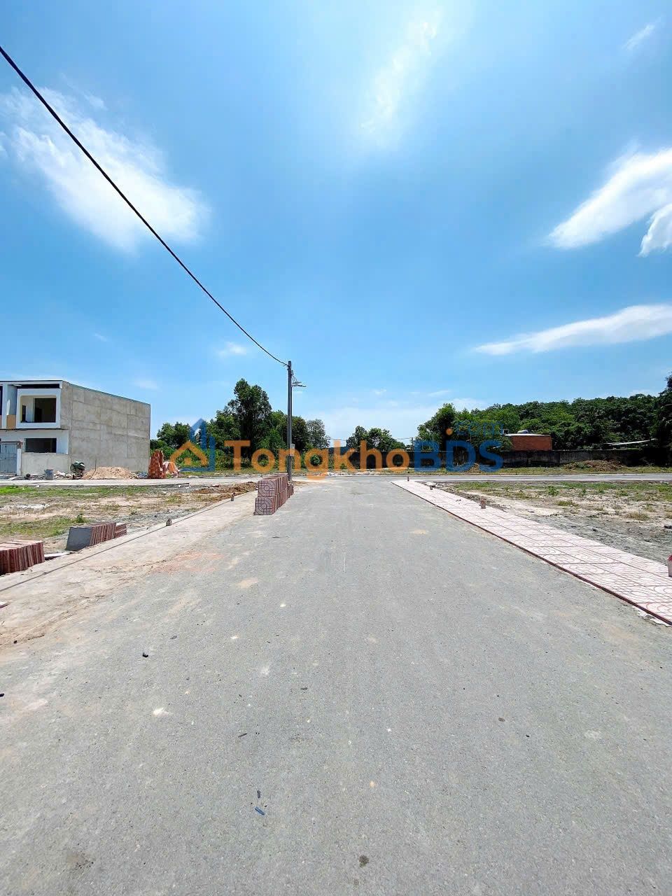 Nhà riêng Tân Phong Biên Hòa 100m² 1.03 tỷ - Sẵn sàng ở ngay