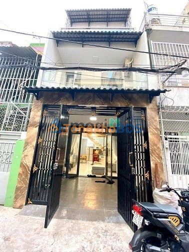 Nhà Bùi Đình Tuý Bình Thạnh 52m² 3.2 tỷ - Ô tô vào tận nhà