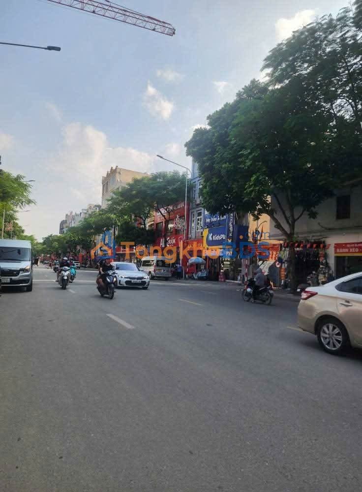 Đất Lạc Long Quân Xuân La 94m² 50 tỷ - Chính chủ bán