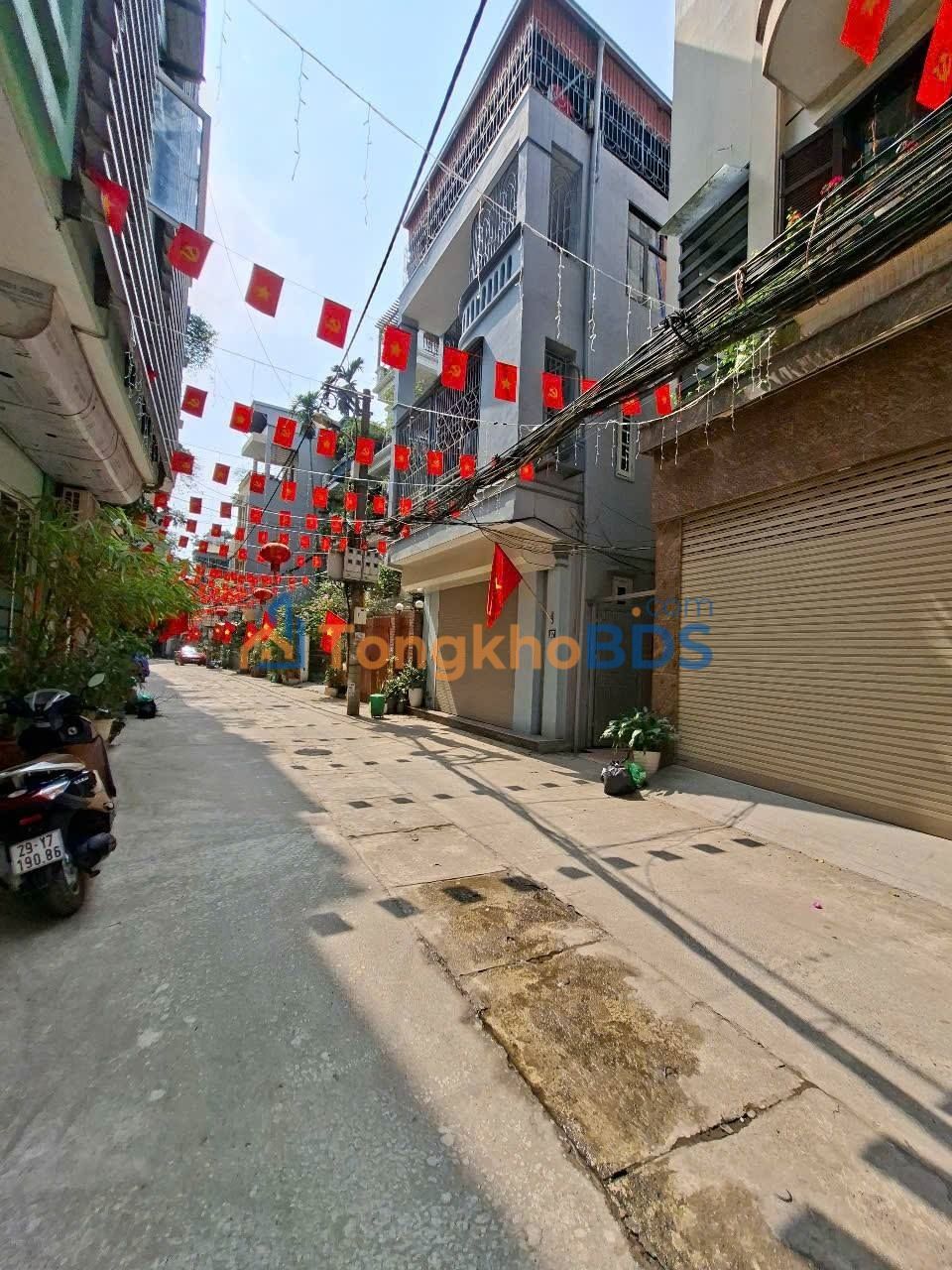 Nhà Mộ Lao Hà Đông 30m² giá 7 tỷ - Ô tô vào tận nhà