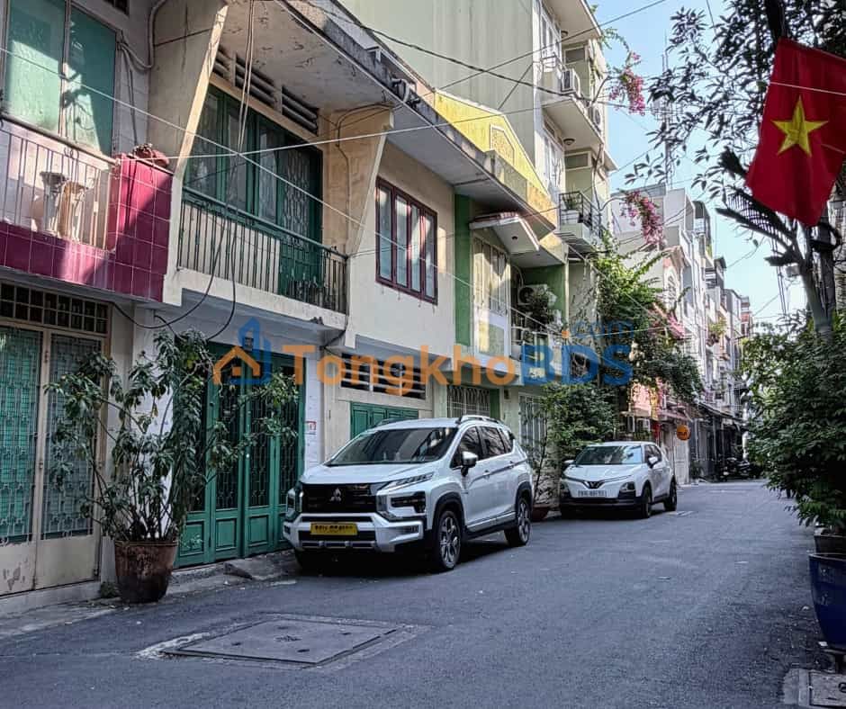 Nhà Huỳnh Văn Bánh Phú Nhuận 70m² 13.8 tỷ - Ô tô vào nhà