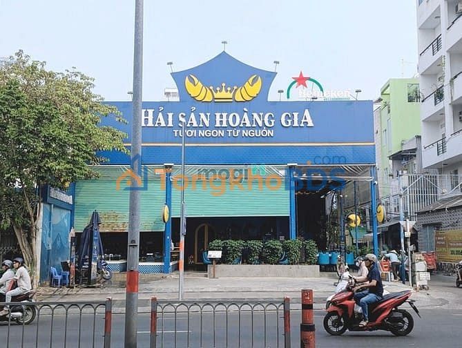 Mặt bằng 608 3/2 Q10 400m² 250 triệu - Mặt tiền kinh doanh đắt giá