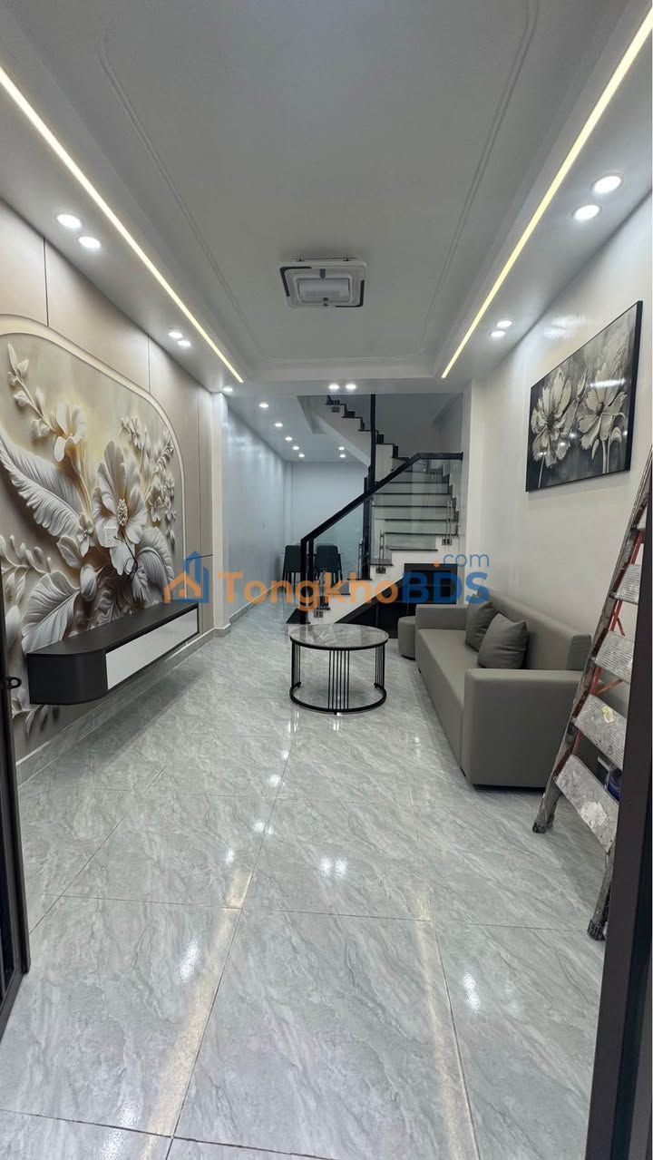 Nhà riêng Hồ Sen Lê Chân 35m² giá 2,79 tỷ - Chính chủ bán