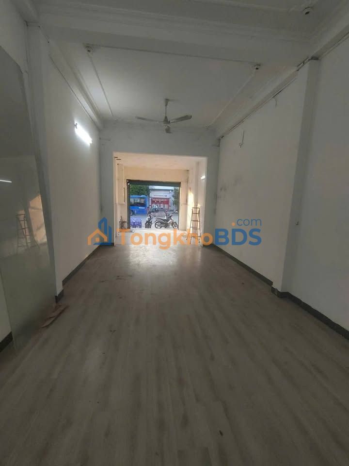 Nhà mặt tiền Tây Thạnh 100m² 21 triệu - ô tô vào nhà