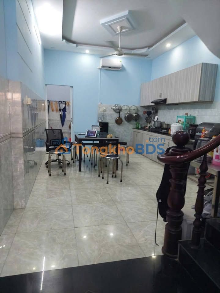 Nhà Tây Thạnh 80m² 19 triệu - Full nội thất sẵn ở
