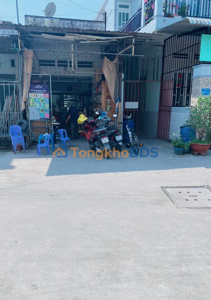 Dãy nhà trọ Tân Đông Hiệp 160m² 4.55 tỷ - Vị trí đẹp
