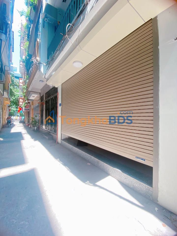 Nhà riêng Hoàng Cầu Đống Đa 57m² - Sẵn sàng ở ngay