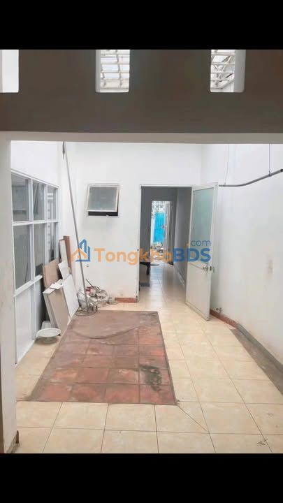 Nhà Doan Van Bo Q4 140m² 13.9 tỷ - Sổ hồng riêng