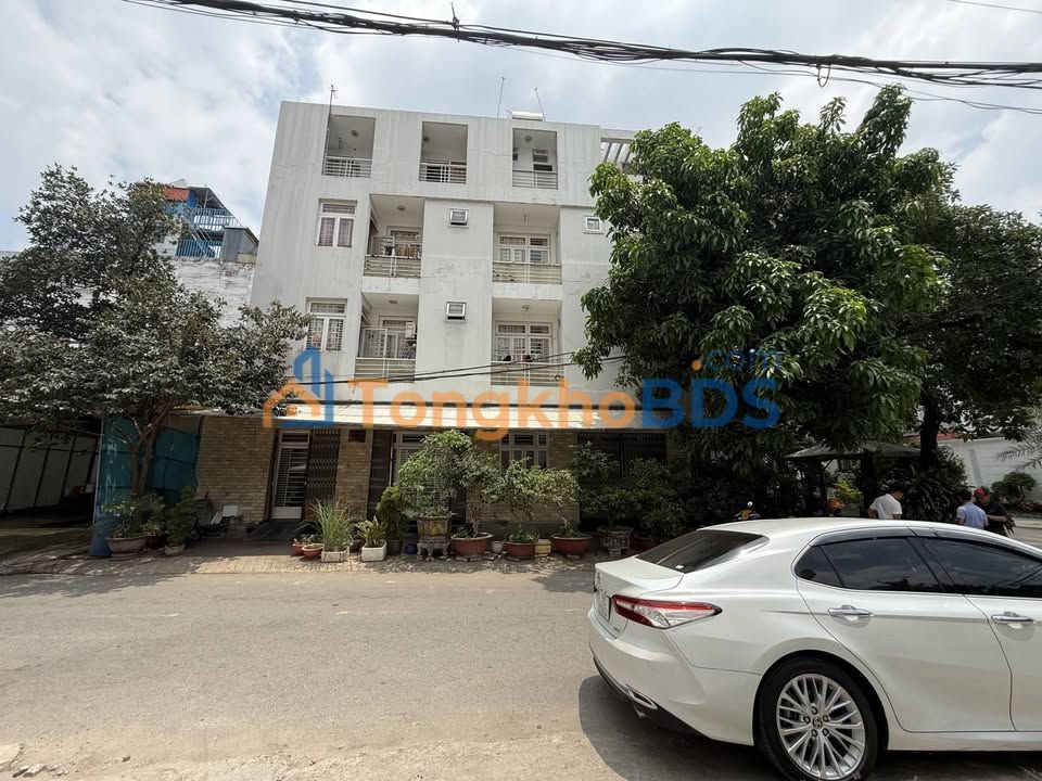 Townhouse Ao Sen Bình Tân 100m² 19.5 tỷ - Vị trí đắc địa
