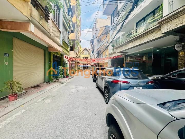 Tòa văn phòng Tây Hồ 288m² 155 tỷ - View thoáng, sẵn sàng