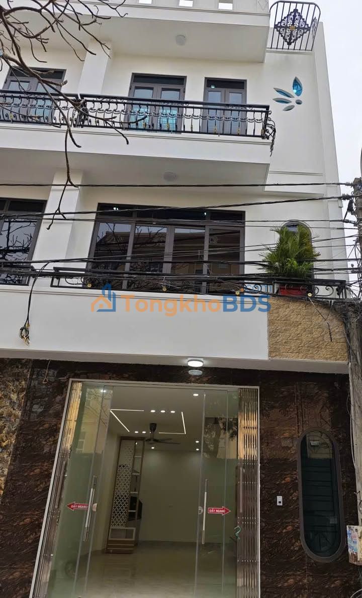 Nhà Nguyễn Văn Cừ Nam Định 49m² 3,5 tỷ - Ô tô vào nhà