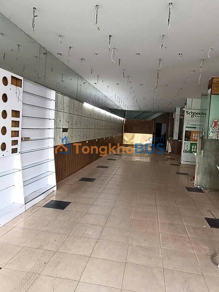 Nha mat tien DBP Thanh Khe 350m2 40 trieu - Mat tien kinh doanh