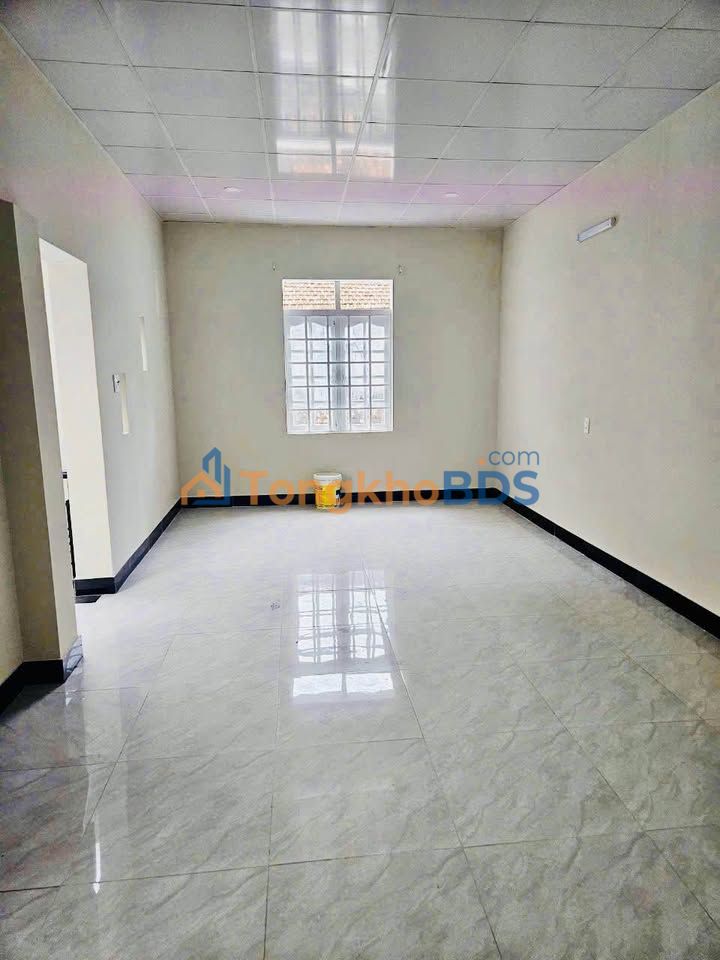 Nhà riêng Lê Thánh Tôn 100m² 5.65 tỷ - Chính chủ bán