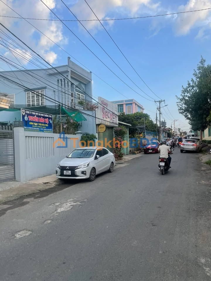 Nhà riêng Quảng Tiến 151m² 3,8 tỷ - Chính chủ bán