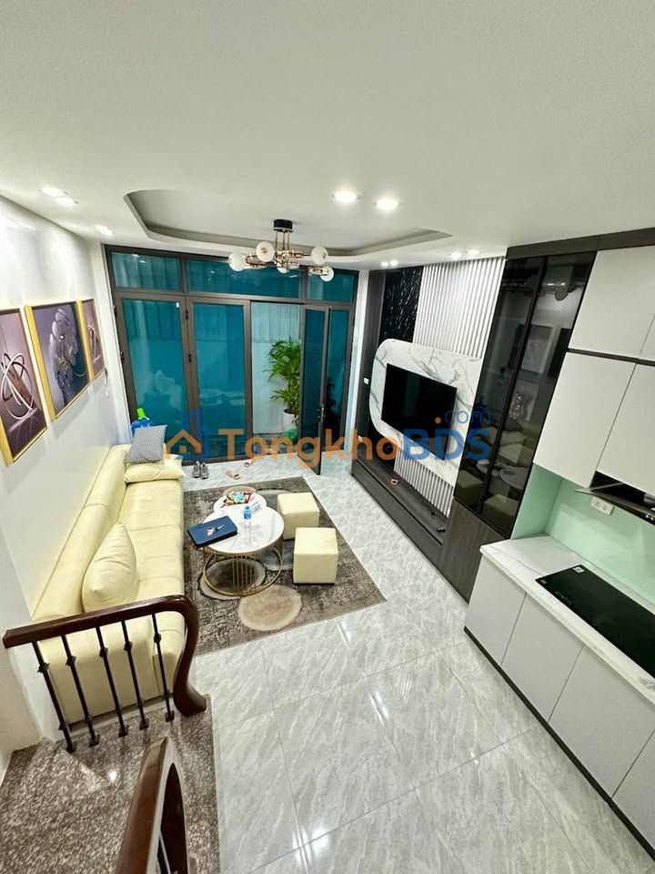 Nhà Kim Ngưu Hai Bà Trưng 28m² 6.15 tỷ - Chính chủ