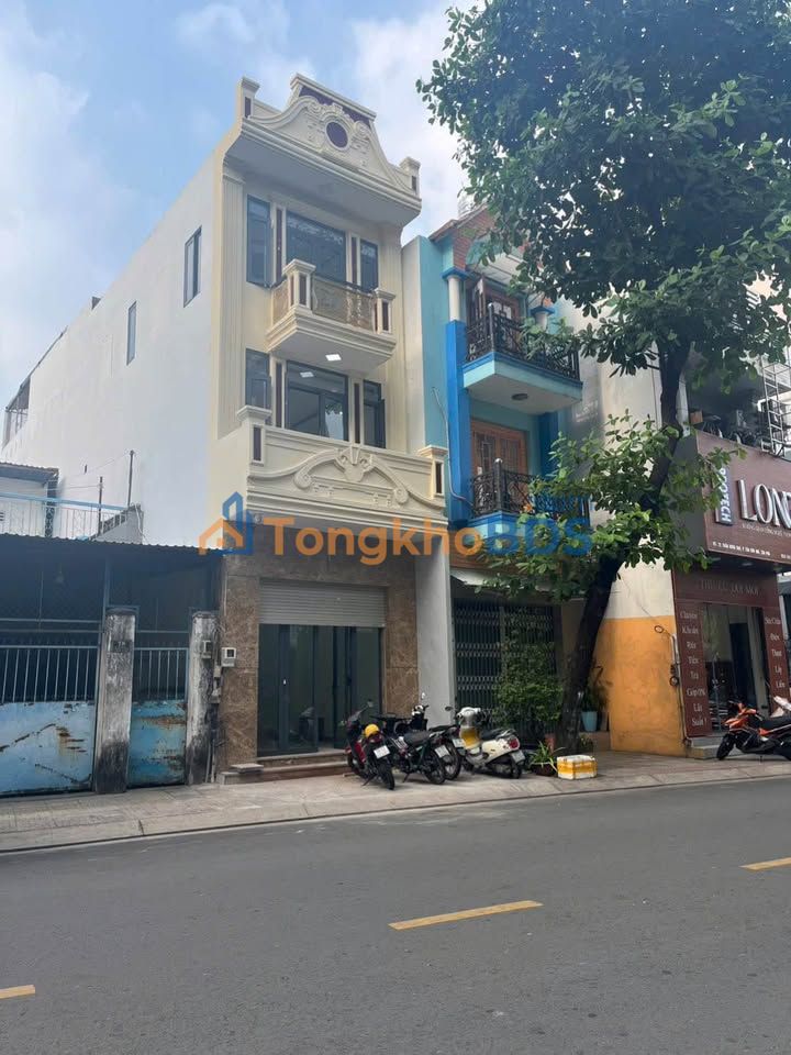 Nhà phố Trần Hưng Đạo Tân Phú 95m2 18.5 tỷ - KD sầm uất